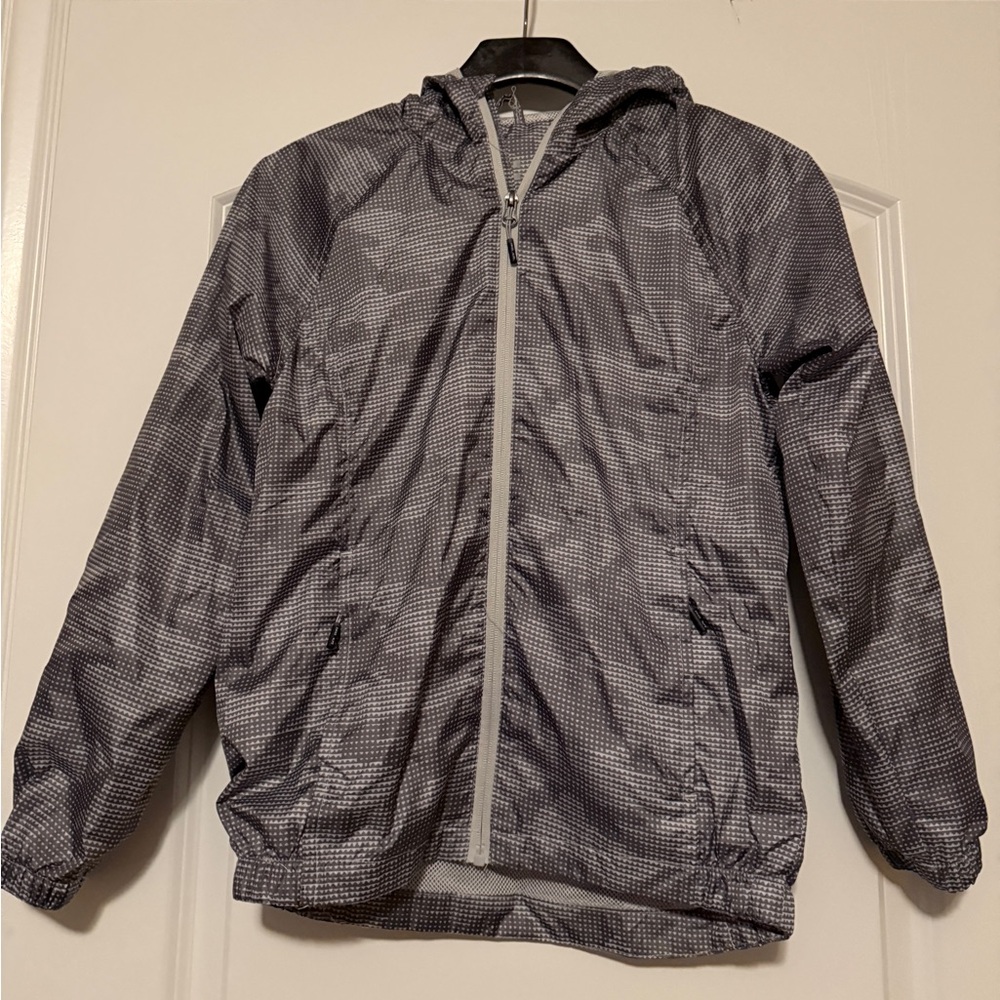 Swiss Alps Boy’s size M (10-12) Gray Hooded Windbreaker Jacket. NWOT!